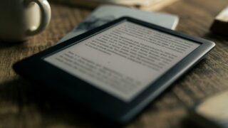【初心者向け】Kindleとは？Amazonの電子書籍デバイスとサービスを徹底解説 