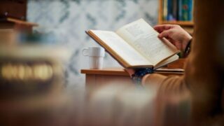 効率的な本の読み方｜読書後の正しいアウトプットで知識を活かすコツ 